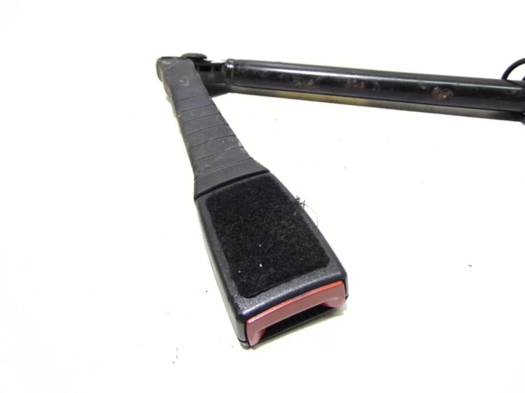 NAPINACZ PASA PRAWY PRZÓD OPEL VECTRA C LIFT(2005-2008)