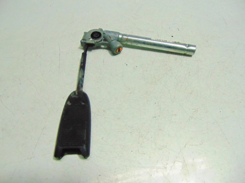 NAPINACZ PASA PRAWY PRZÓD RENAULT SCENIC III (2009-2013) 1.6 16V