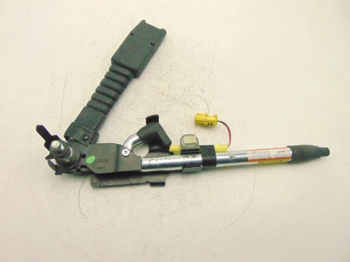 NAPINACZ PASA PRAWY PRZÓD HONDA CIVIC VIII (2006-2011)