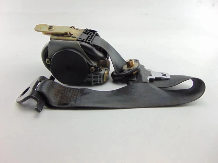 PAS BEZPIECZEŃSTWA PRAWY TYŁ RENAULT LAGUNA II LIFT (2005-2007) 2.0 T