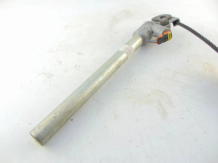 NAPINACZ PASA PRAWY PRZÓD RENAULT MEGANE II LIFT (2005-2008) 1.5 DCI