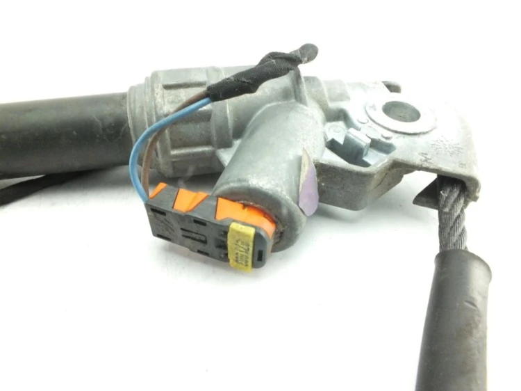 NAPINACZ PASA PRAWY PRZÓD RENAULT SCENIC II LIFT (2006-2009) 1.9 DCI