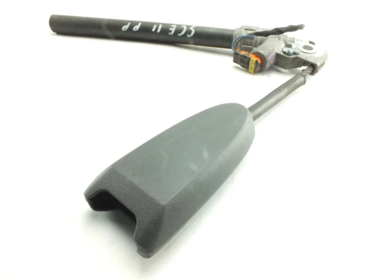 NAPINACZ PASA PRAWY PRZÓD RENAULT SCENIC II LIFT (2006-2009) 1.9 DCI