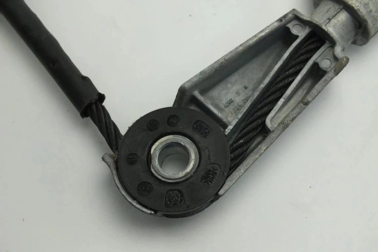 NAPINACZ PASA LEWY PRZÓD RENAULT ESPACE IV (2003-2006) 3.0 DCI