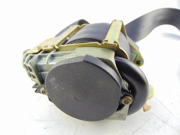 PAS BEZPIECZEŃSTWA PRAWY TYŁ RENAULT MEGANE II (2002-2005) 8200077382