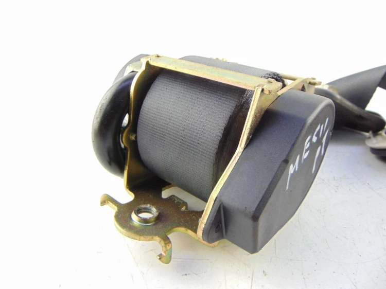PAS BEZPIECZEŃSTWA PRAWY TYŁ RENAULT MEGANE II (2002-2005) 8200077382