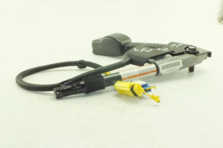 NAPINACZ PASA PRAWY PRZÓD HONDA CIVIC VIII LIFT(2009-2011) 1.4 (FK1)