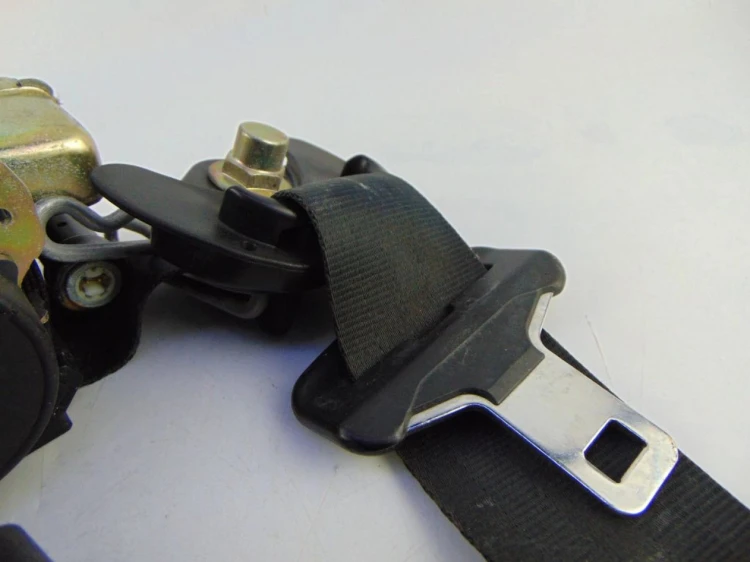 PAS BEZPIECZEŃSTWA PRAWY PRZÓD CITROEN C4 I (2004-2008) 1.6 16V 96527696XX