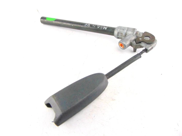 NAPINACZ PASA PRAWY PRZÓD RENAULT MEGANE II (2002-2005) 1.5 DCI