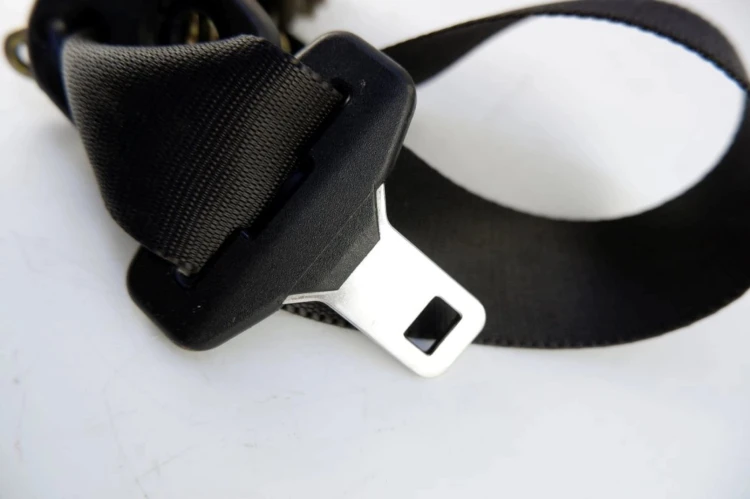 NAPINACZ PASA PRAWY PRZÓD FORD FOCUS MK2 (2004-2011) 1.6 TDCI 4M51-B61294-A