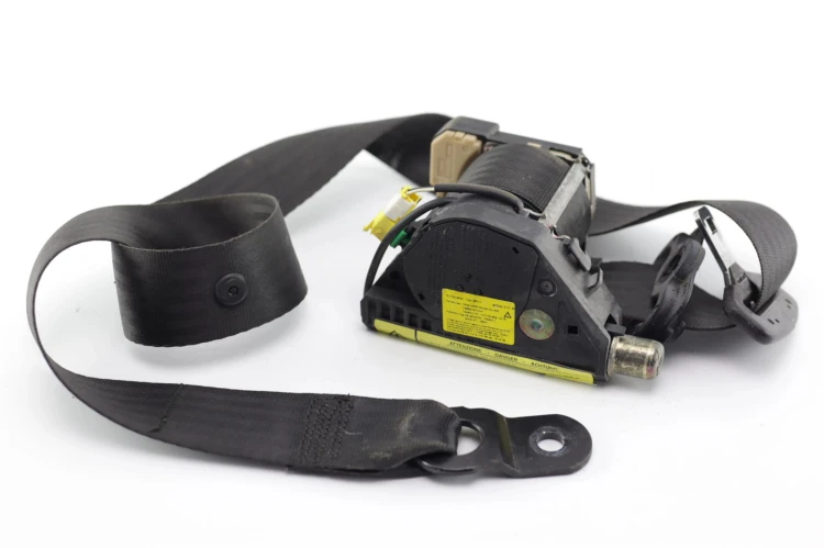 PAS BEZPIECZEŃSTWA LEWY PRZÓD MASERATI Quattroporte V(2004-2012)