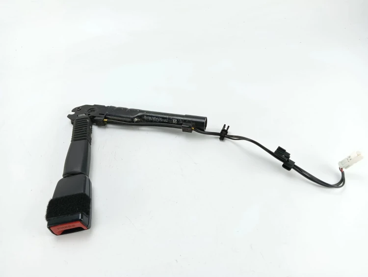 NAPINACZ PASA PRAWY PRZÓD BMW F21 (2011-2015) 2.0 D 143KM 7259388