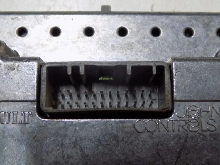 WYŚWIETLACZ NAWIGACJI GPS RENAULT LAGUNA II LIFT (2005-2007) BRAK NR