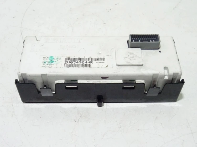 WYŚWIETLACZ RENAULT MEGANE III (2008-2013) 280349044R