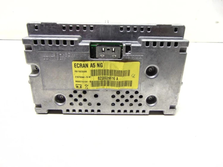 WYŚWIETLACZ NAWIGACJI GPS RENAULT LAGUNA II LIFT (2005-2007) 820029616A