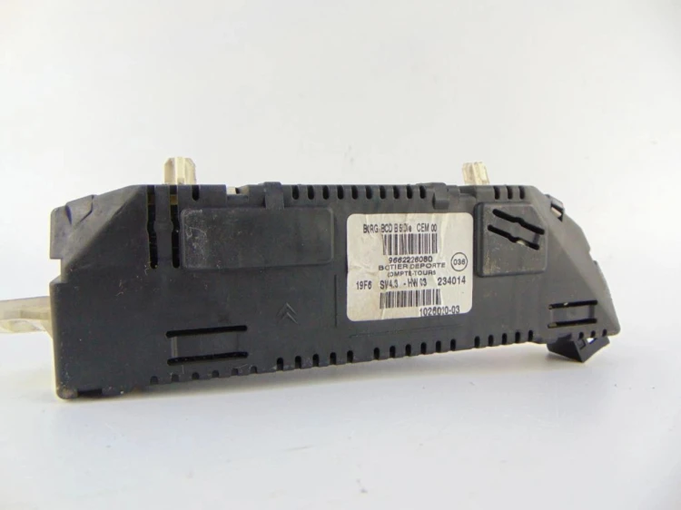 WYŚWIETLACZ CITROEN C4 I (2004-2008) 1.6 16V 9662226080