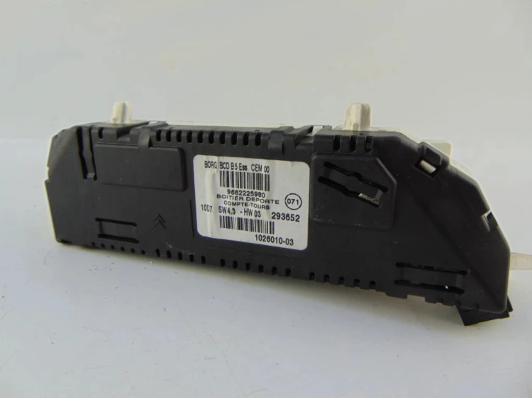 WYŚWIETLACZ CITROEN C4 I (2004-2008) 1.4 16V 9662225980