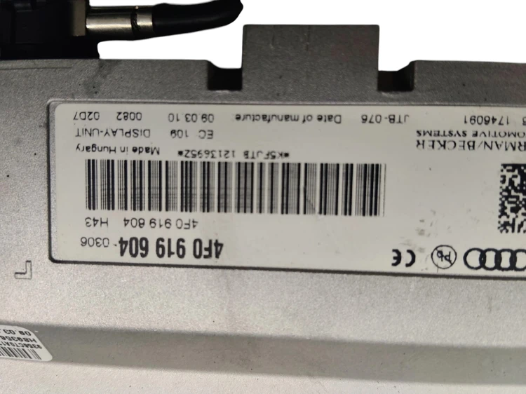 WYŚWIETLACZ AUDI A6 C6 LIFT (2008-2011) 2.7 V6 TDI 190KM 4F0919604
