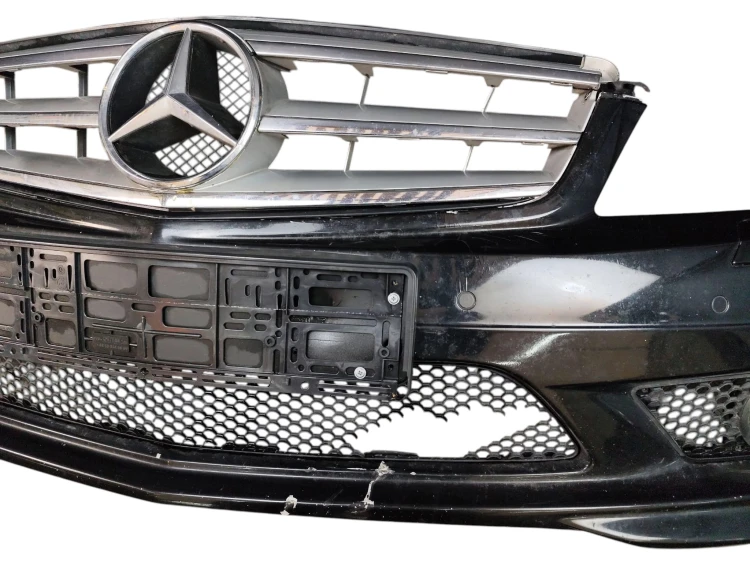 ZDERZAK PRZÓD MERCEDES C W204 (2007-2011) 3.0 V6 231KM