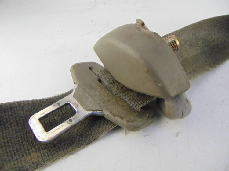 PAS BEZPIECZEŃSTWA LEWY PRZÓD DAEWOO TACUMA 1.6 16V