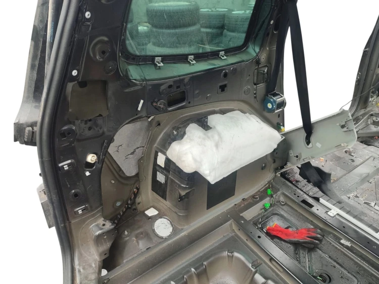 BŁOTNIK LEWY TYŁ VOLKSWAGEN SHARAN II 7N (2010-2015) 2.0 TDI 140KM