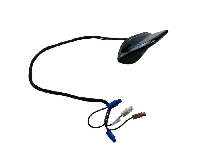 ANTENA RENAULT CLIO V (2019-2023) 1.3 TCE 140KM 282166662R