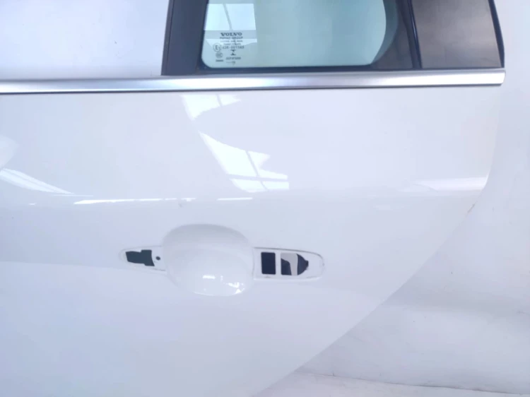 DRZWI LEWY TYŁ VOLVO V60 I LIFT (2013-2018) 2.0 D4 190KM