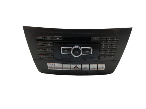 RADIO MERCEDES C W204 LIFT (2011-2014) 1.6 CGI 156KM A2049009510