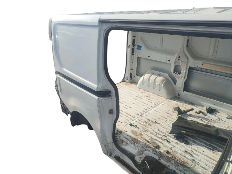 BŁOTNIK PRAWY TYŁ RENAULT TRAFIC III (2014-2019) 1.6 DCI 120KM