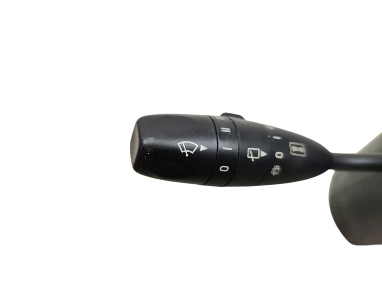 PRZEŁĄCZNIK WYCIERACZEK MERCEDES A W169 LIFT (2008-2012) 2.0 CDI 109KM A169