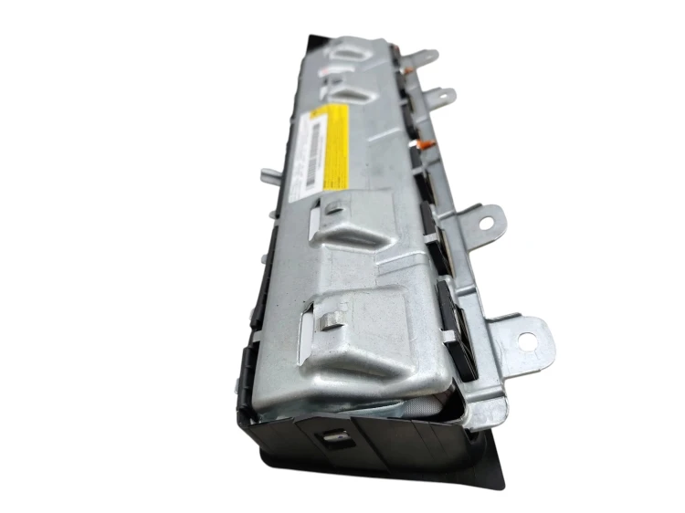 PODUSZKA KOLANOWA MERCEDES A W176 (2012-2015) 1.6 CGI 122KM A1768600302
