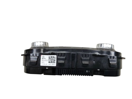 PANEL KLIMATYZACJI MERCEDES A W176 (2012-2015) 1.6 CGI 122KM A2469001708