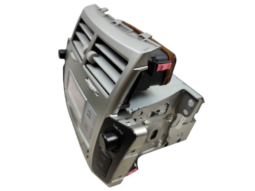 RADIO TOYOTA YARIS II (2005-2009) 1.3 VVT-I 87KM 86120-0D211