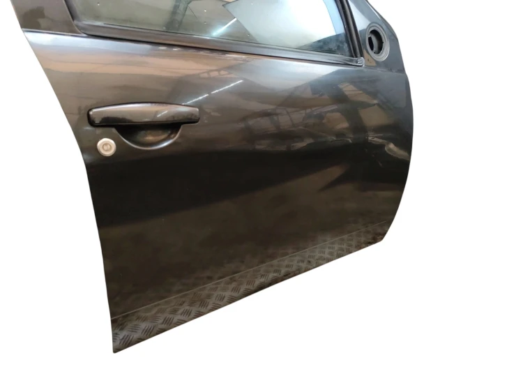 DRZWI PRAWY PRZÓD DACIA DUSTER I (2010-2013) 1.6 16V 105KM