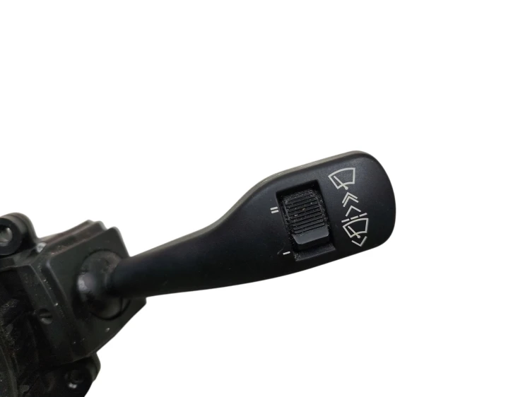 PRZEŁĄCZNIK ZESPOLONY BMW X3 E83 LIFT (2006-2010) 2.0 D 177KM 8377488