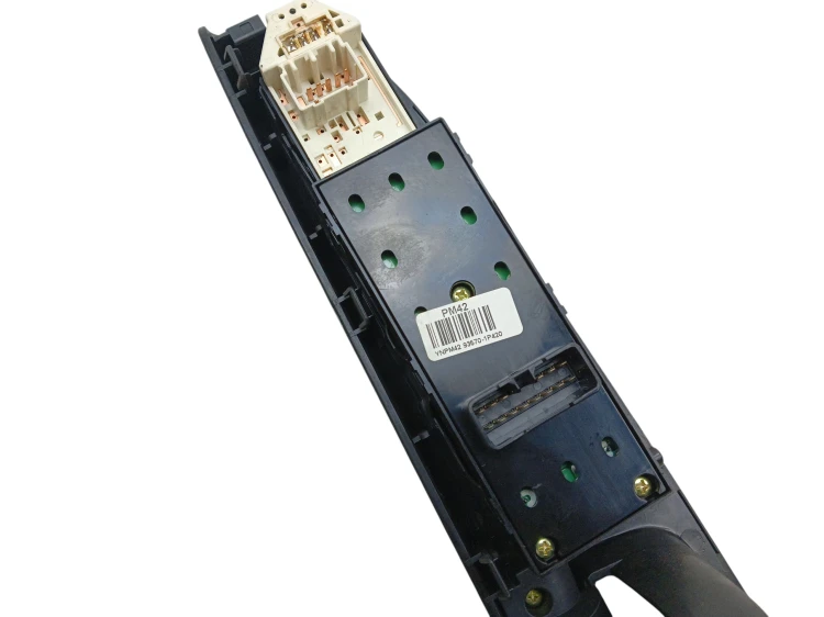 PANEL STEROWANIA SZYB KIA VENGA (2009-2014) 1.6 CRDI 128KM 93570-1P420