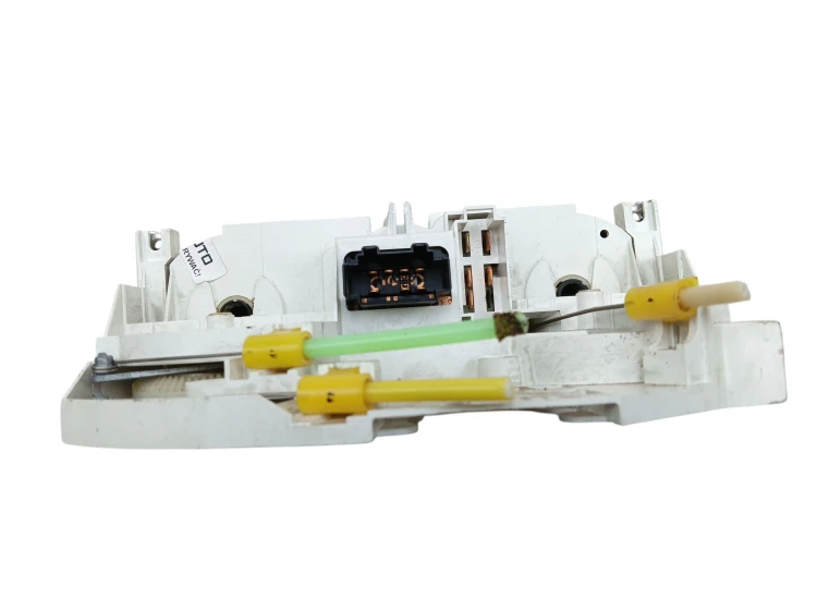 PANEL KLIMATYZACJI VOLKSWAGEN NEW BEETLE (1998-2005) 2.0 8V 115KM 1J0820045