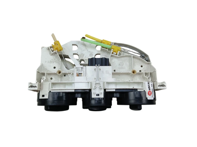 PANEL KLIMATYZACJI VOLKSWAGEN NEW BEETLE (1998-2005) 2.0 8V 115KM 1J0820045