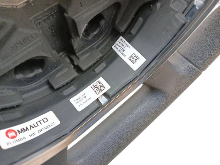 KIEROWNICA DACIA SANDERO II LIFT (2016-2020) 1.0 SCE 73KM 484001085R