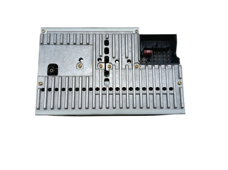 RADIO MERCEDES E W211 (2002-2006) 1.8 KOMPRESSOR 163KM A2118209789