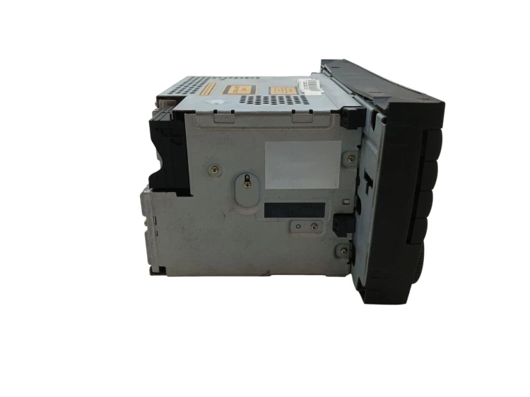 RADIO MERCEDES E W211 (2002-2006) 1.8 KOMPRESSOR 163KM A2118209789