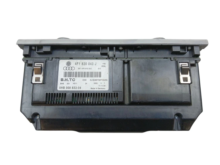 PANEL KLIMATYZACJI AUDI A6 C6 (2004-2008) 3.0 V6 TDI 225KM 4F1820043J