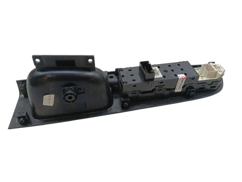 PANEL STEROWANIA SZYB KIA VENGA (2009-2014) 1.4 CRDI 90KM 93570-1P411