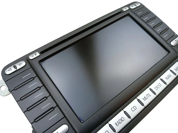RADIO VOLKSWAGEN PASSAT B6 (2005-2010) 2.0 TDI 140KM 1K0035198C