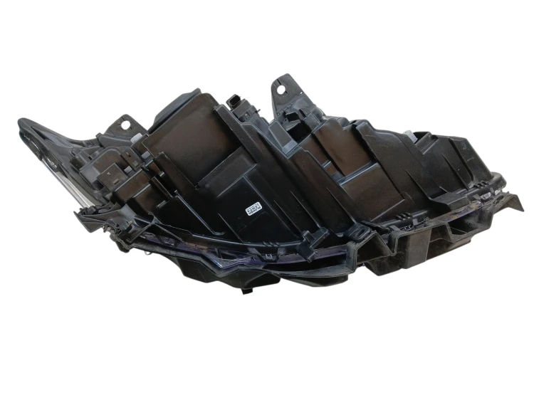 LAMPA LEWY PRZÓD RENAULT LAGUNA III (2007-2010) 2.0 DCI 150KM