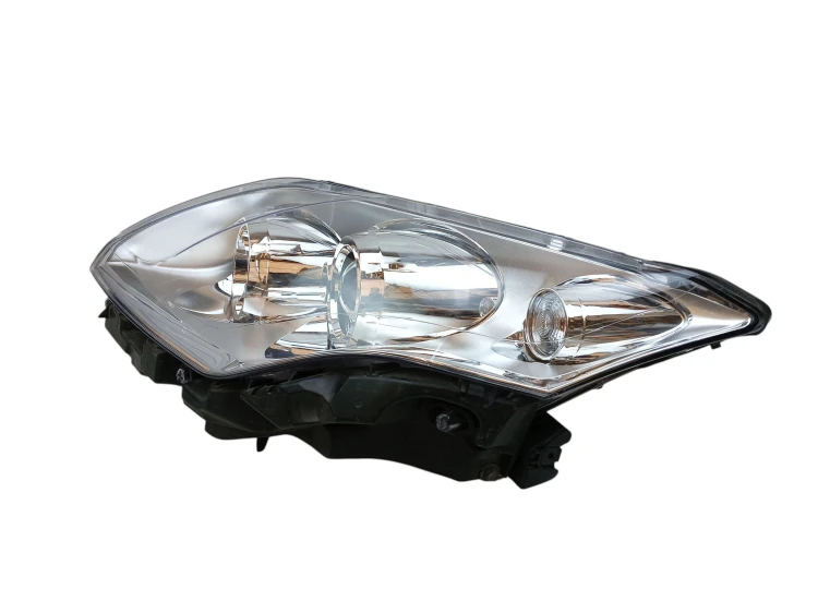 LAMPA LEWY PRZÓD RENAULT LAGUNA III (2007-2010) 2.0 DCI 150KM
