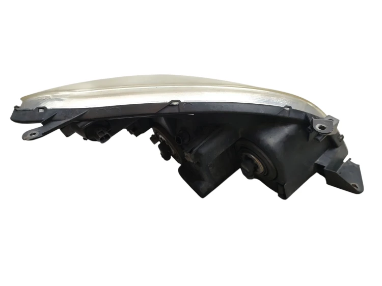 LAMPA LEWY PRZÓD TOYOTA COROLLA VERSO II (2004-2007) 2.0 D4D 116KM