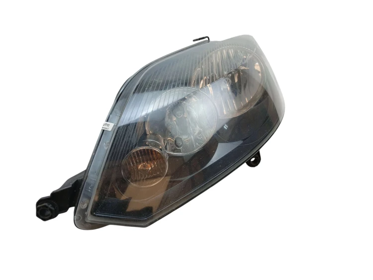LAMPA LEWY PRZÓD VOLKSWAGEN GOLF V PLUS LIFT (2008-2014) 1.6 TDI 105KM 5M19