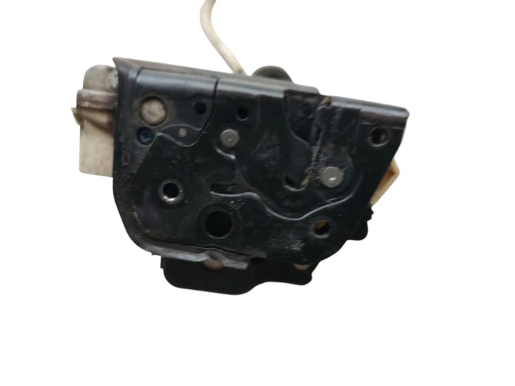 ZAMEK DRZWI LEWY PRZÓD AUDI A6 C6 (2004-2008) 2.7 V6 TDI 180KM 4F1837015