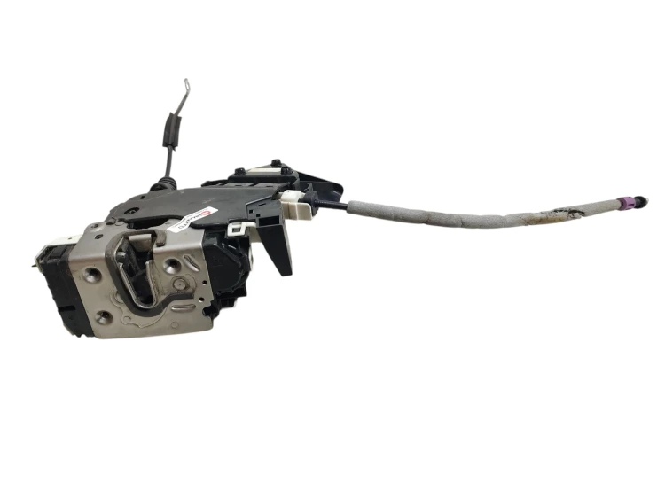 ZAMEK DRZWI LEWY PRZÓD MERCEDES C W204 LIFT (2011-2014) 2.2 CDI 170KM